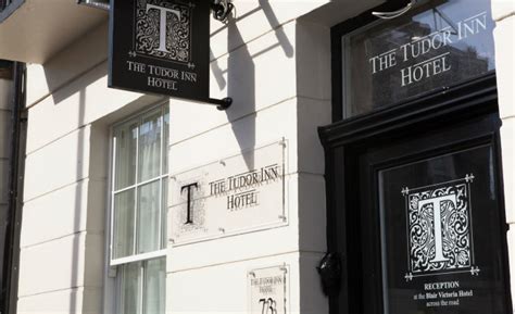 the tudor inn hotel londra|the tudor lodge hotel.